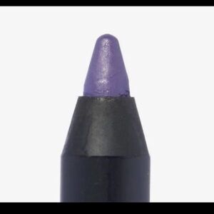 Pley Let it Linger 12 hour eyeliner pencil in House Party